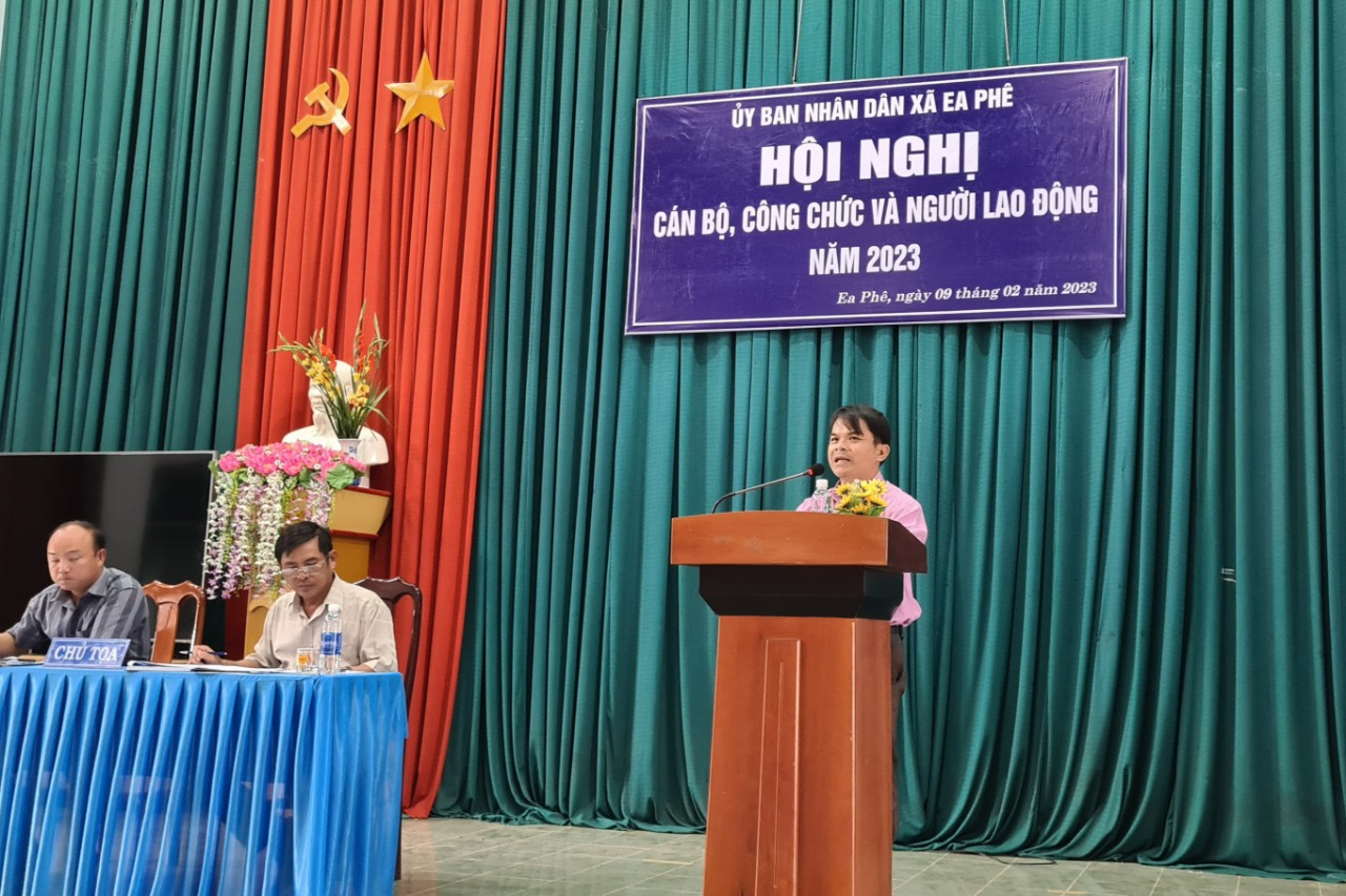 UBND xã và Công đoàn xã Ea Phê tổ chức Hội nghị cán bộ, công chức và người lao động năm 2023. Tổng kết công tác công đoàn năm 2022, phương hướng nhiệm vụ năm 2023